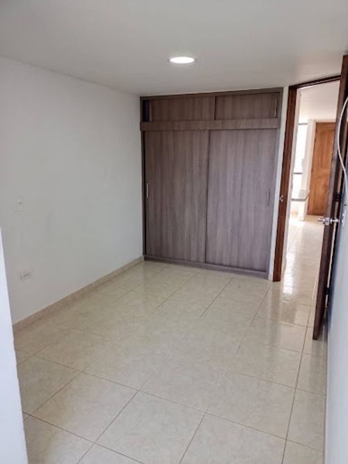 Apartamento de 3 alcobas en venta en San Antonio, Guarne, 110 m² · foto 8 de 24