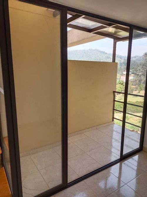 Apartamento de 3 alcobas en venta en San Antonio, Guarne, 110 m² · foto 15 de 24
