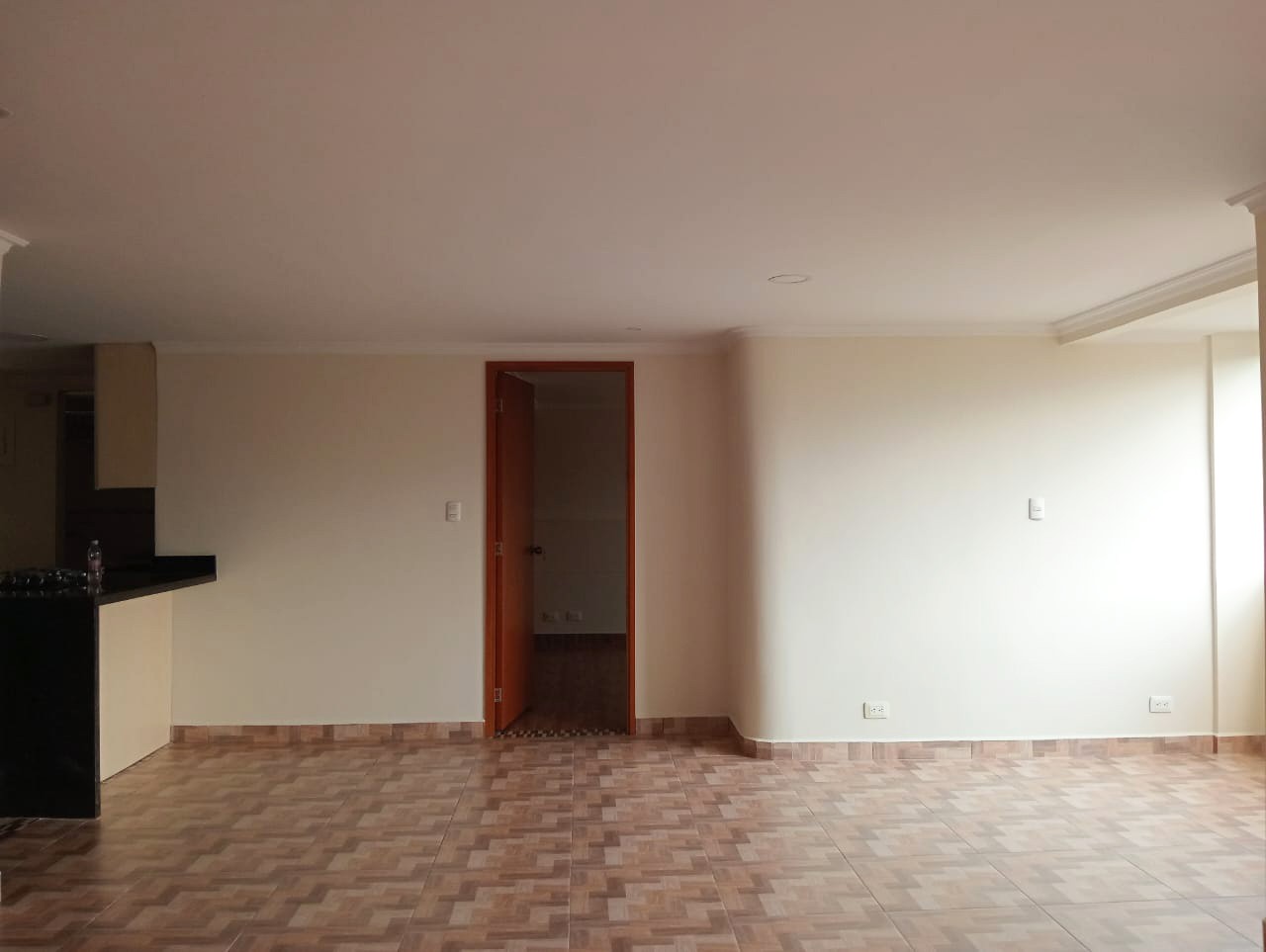 Apartamento en arriendo en Laureles, Medellín · foto 3 de 19