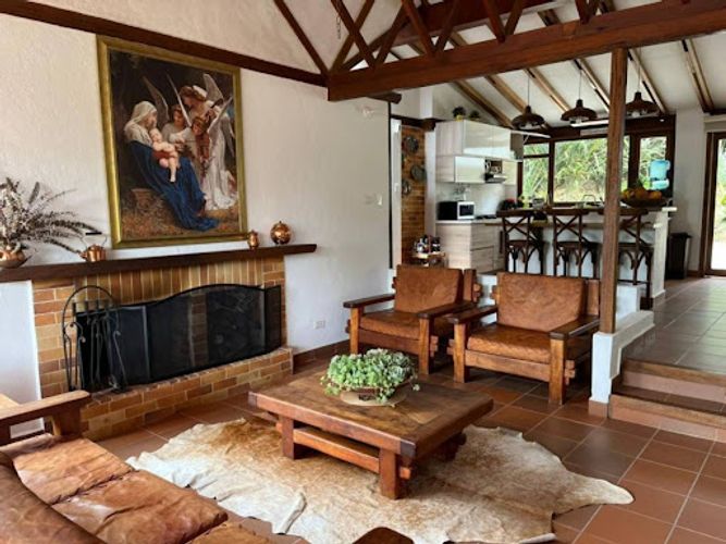 Finca en venta en El Porvenir, Rionegro, 379 m² · foto 4 de 17