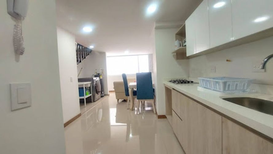 Apartamento de 2 alcobas en venta en El Porvenir, Rionegro, 64 m² · foto 2 de 18