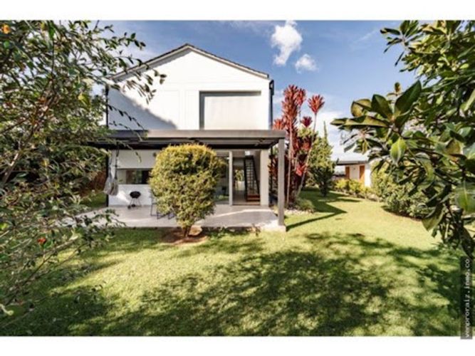 Casa de 3 alcobas en venta en El Porvenir, Rionegro, 430 m² · foto 2 de 20