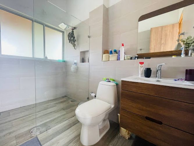 Casa de 6 alcobas en venta en El Porvenir, Rionegro, 430 m² · foto 17 de 24