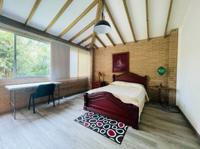 Casa de 6 alcobas en venta en El Porvenir, Rionegro, 430 m² · foto 18 de 24