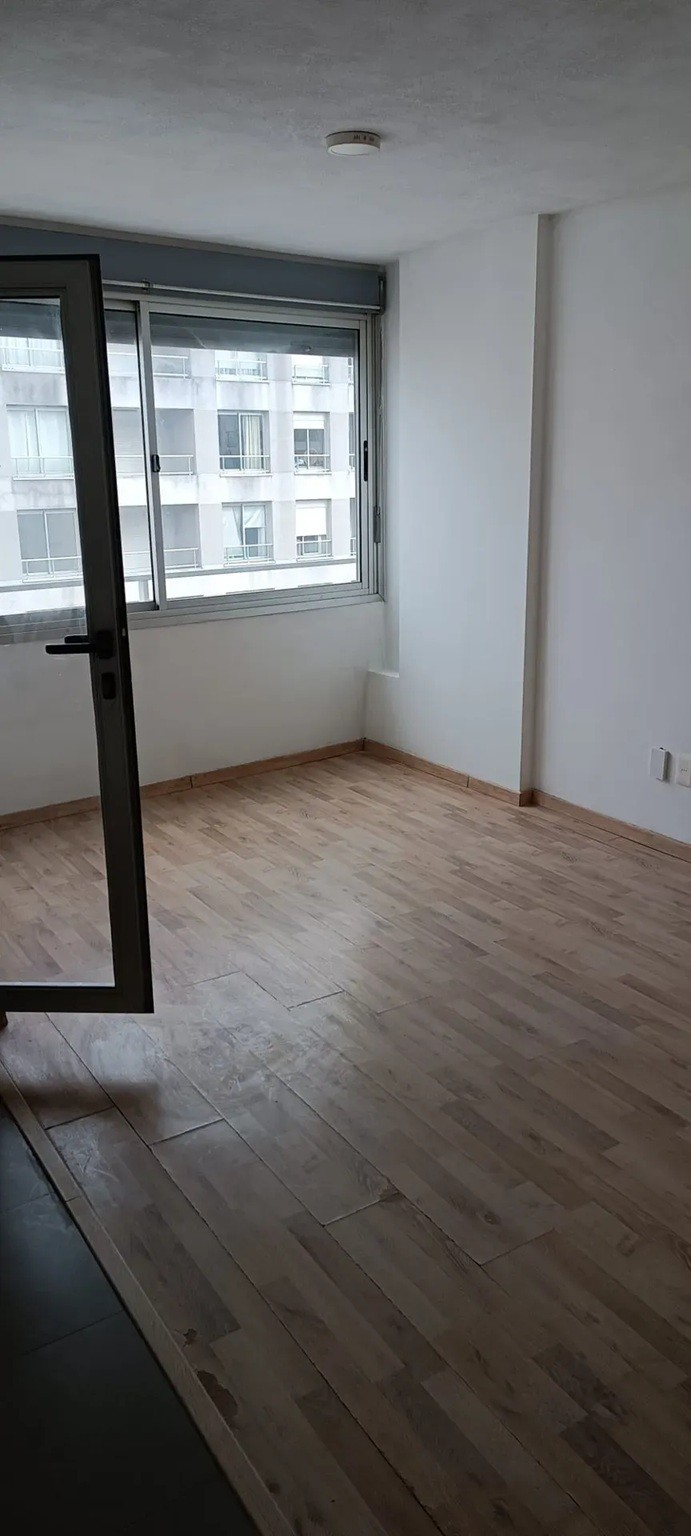 Alquiler En La Blanqueada, 1 Dormitorio, Terraza Lavadero, Porteria Diurna, Sum, Cowork