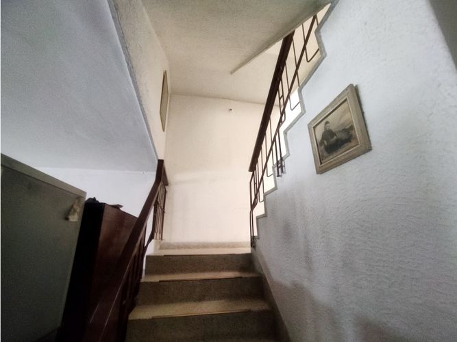 Casa de 7 alcobas en venta en San Francisco, Bucaramanga, 224 m² · foto 17 de 24