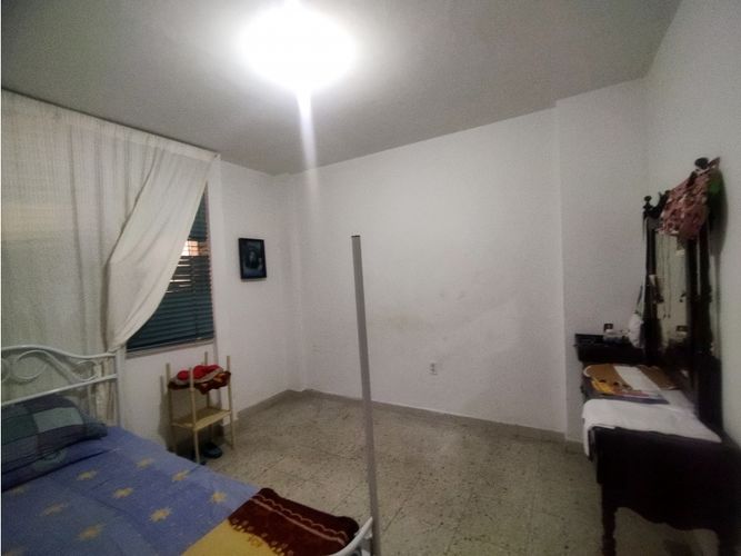 Casa de 7 alcobas en venta en San Francisco, Bucaramanga, 224 m² · foto 18 de 24