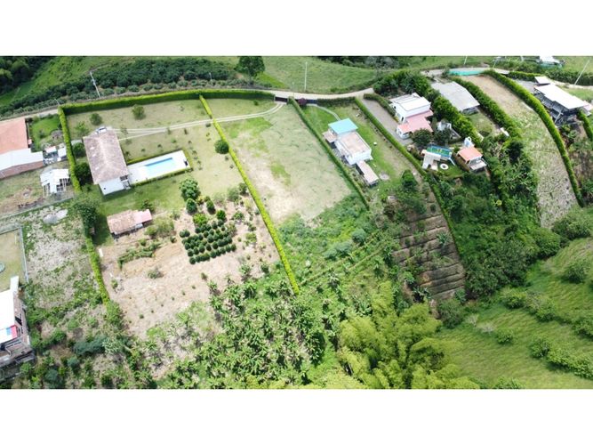 Lote en venta en Morelia, Pereira, 3740 m² · foto 4 de 16