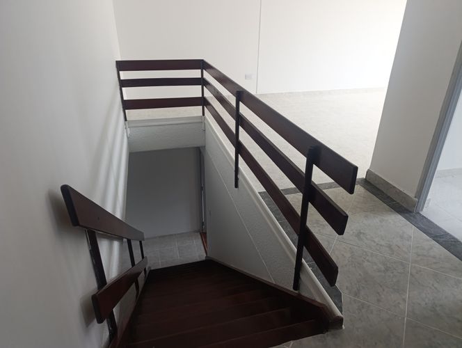 Apartamento de 4 alcobas en venta en Colseguros, Bogotá, 113 m² · foto 14 de 22