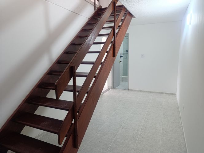 Apartamento de 4 alcobas en venta en Colseguros, Bogotá, 113 m² · foto 15 de 22