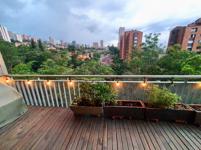 Apartamento en venta en El Tesoro, Medellín · foto 13 de 22