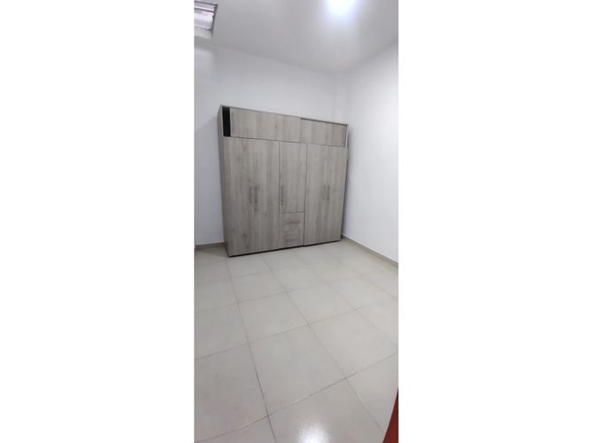 Apartamento de 3 alcobas en venta en Hsd. San Antonio De Carrizal, Girón, 60 m² · foto 4 de 18