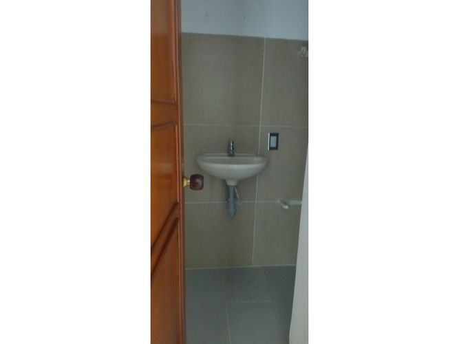 Apartamento de 3 alcobas en venta en Hsd. San Antonio De Carrizal, Girón, 60 m² · foto 6 de 18