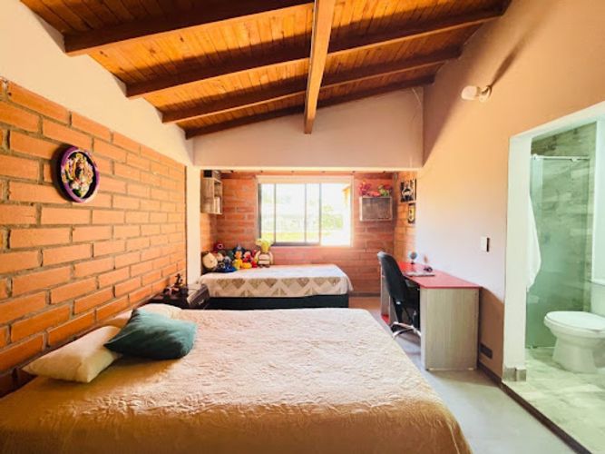 Casa de 3 alcobas en venta en El Porvenir, Rionegro, 300 m² · foto 20 de 24