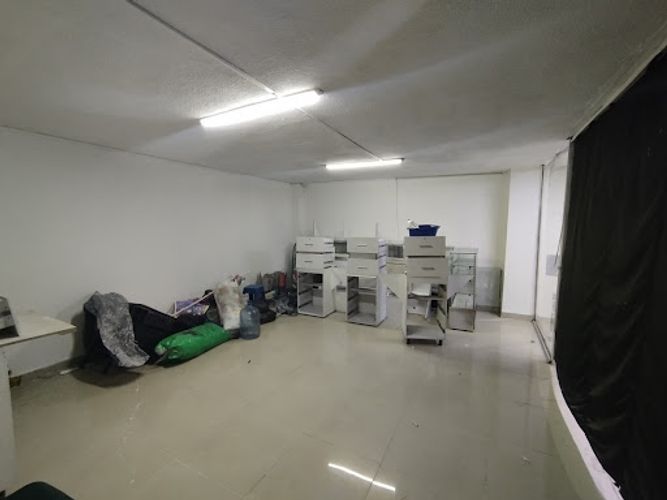 Local en arriendo en La Candelaria, Medellín, 20 m² · foto 7 de 8