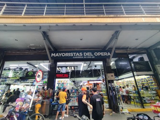 Local en arriendo en La Candelaria, Medellín, 20 m² · foto 8 de 8