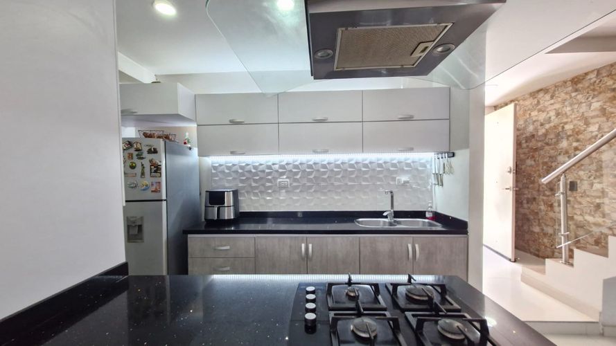 Casa de 4 alcobas en venta en Ub. Los Anturios, Jamundí, 99 m² · foto 4 de 20