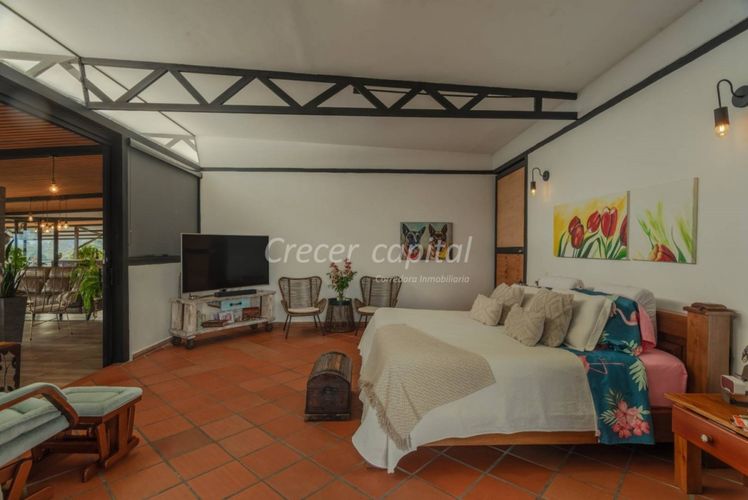Casa de 3 alcobas en venta en Mampuesto, Rionegro, 489 m² · foto 6 de 8