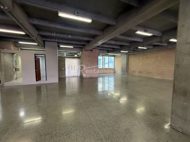Local en arriendo en Guayabal, Medellín, 596 m² · foto 4 de 23