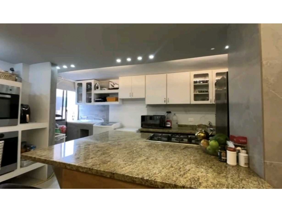 Apartamento en venta en Rodadero Sur, Santa Marta · foto 9 de 14