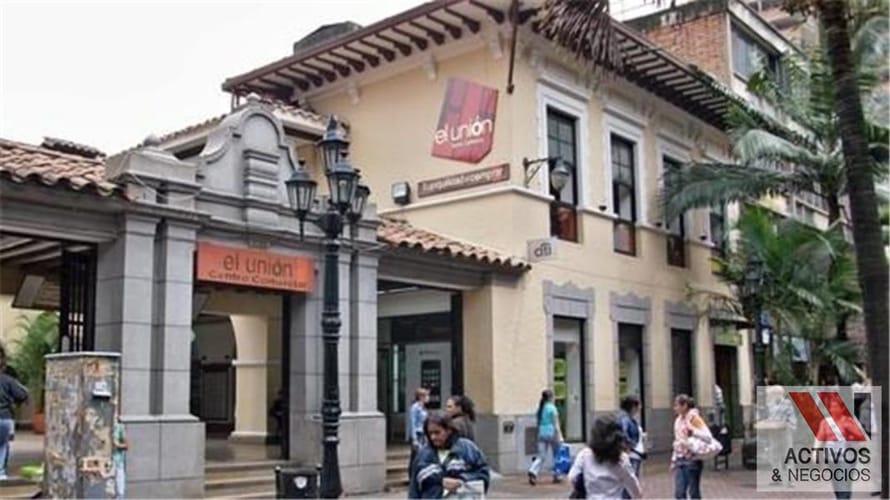 Local en arriendo en La Candelaria, Medellín, 29 m² · foto 2 de 4