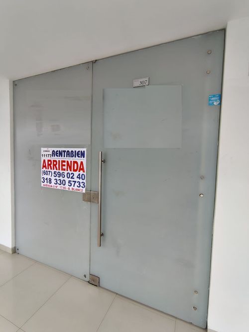 Oficina en arriendo en La Playa, Cúcuta, 30 m² · foto 2 de 5