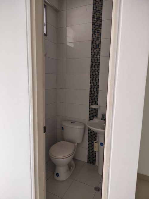 Oficina en arriendo en La Playa, Cúcuta, 30 m² · foto 5 de 5