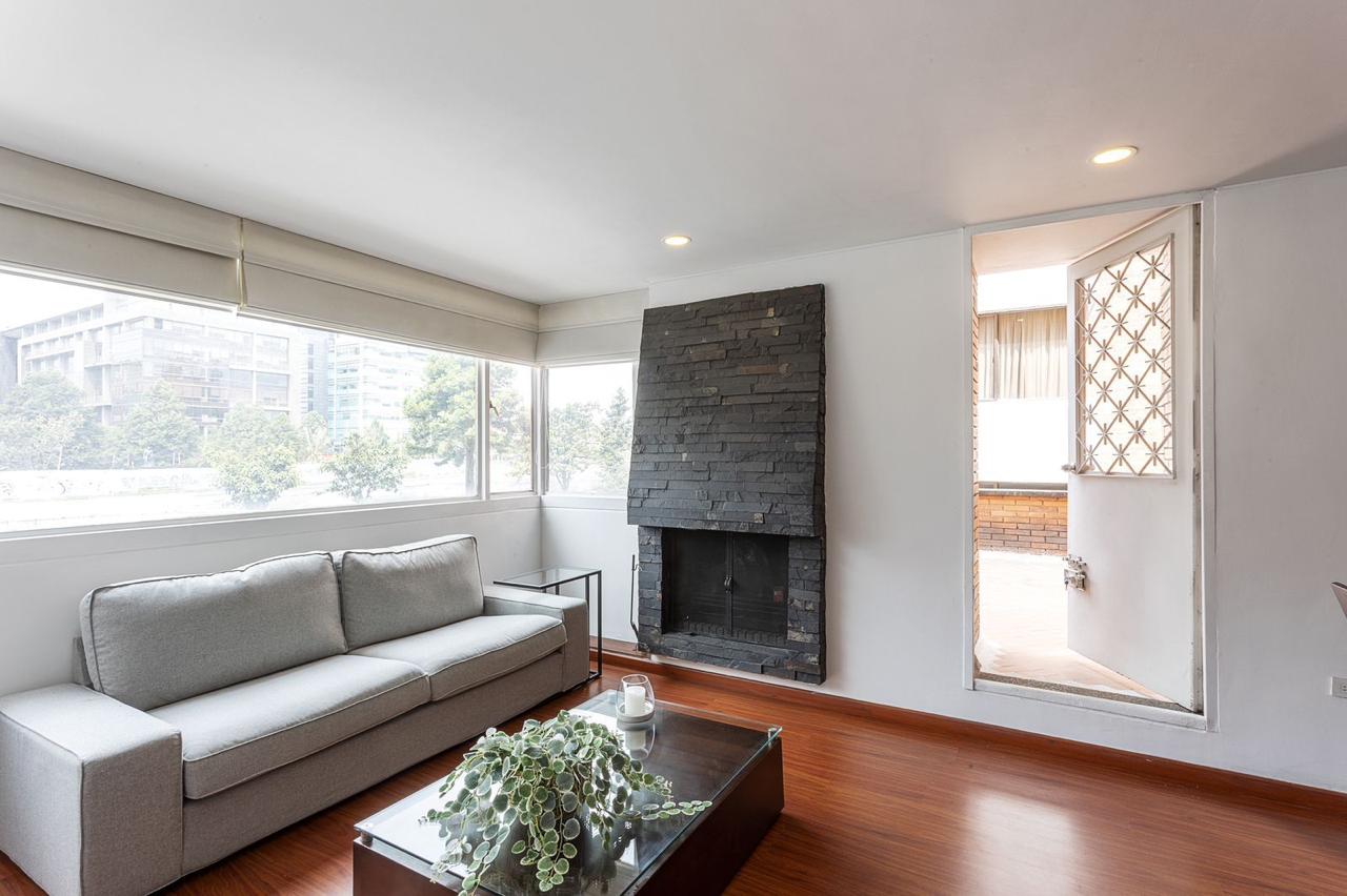 Apartamento en venta en Chico Norte, Bogotá · foto 2 de 13