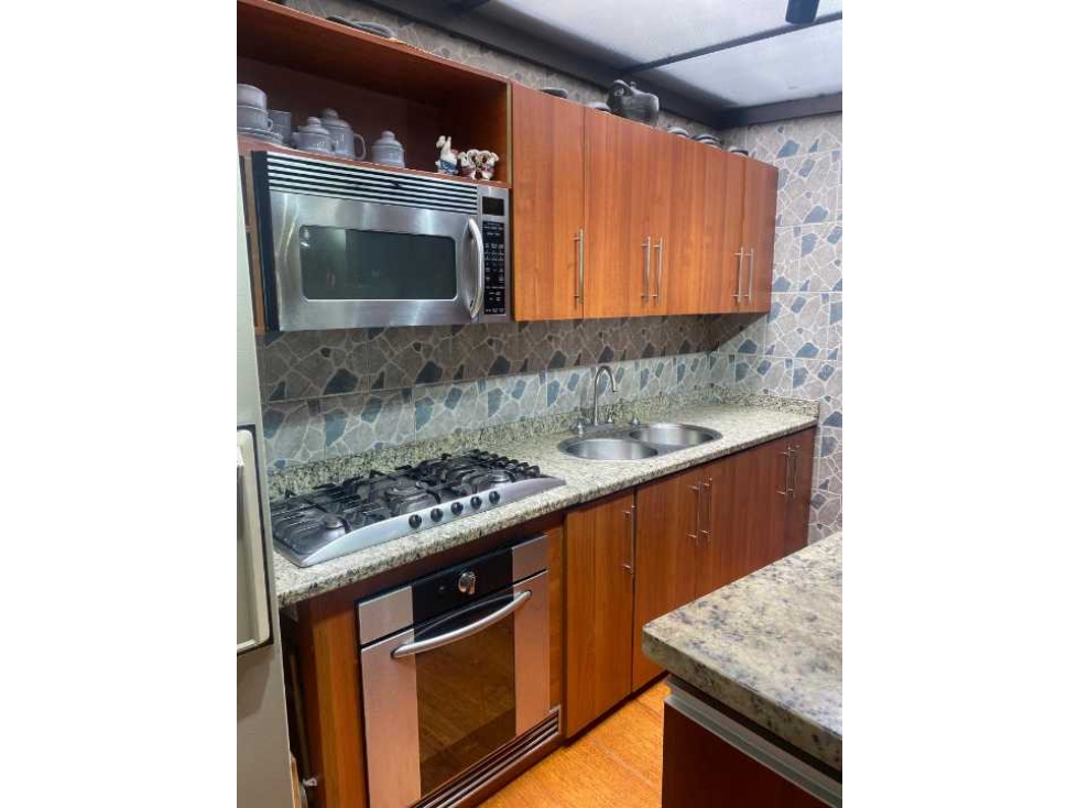 Casa en venta en Nicolas De Federman, Bogotá · foto 2 de 24