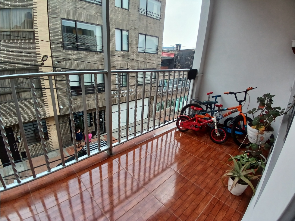 Casa en venta en Quinta Ramos, Bogotá · foto 11 de 15