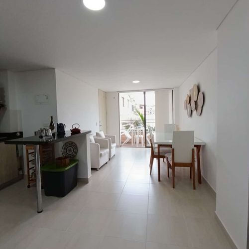 Apartamento de 3 alcobas en venta en El Carmen De Viboral, El Carmen de Viboral, 72 m² · foto 3 de 11