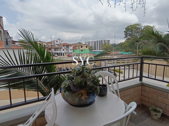 Apartamento de 3 alcobas en venta en El Carmen De Viboral, El Carmen de Viboral, 72 m² · foto 11 de 11