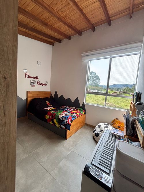 Casa de 3 alcobas en venta en Lomitas, La Ceja, 170 m² · foto 18 de 18