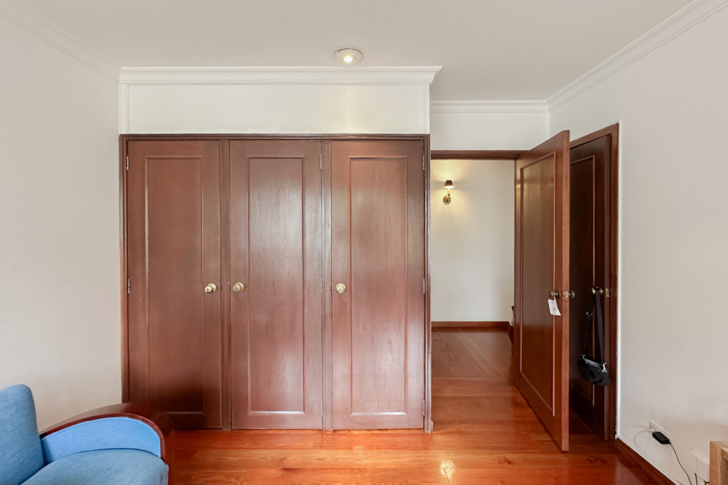 Apartamento en venta en Los Rosales, Bogotá · foto 18 de 20