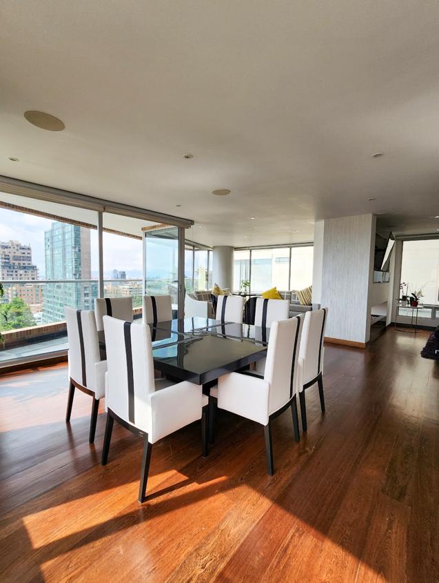 Apartamento en venta en Chicó Alto, Bogotá · foto 8 de 24