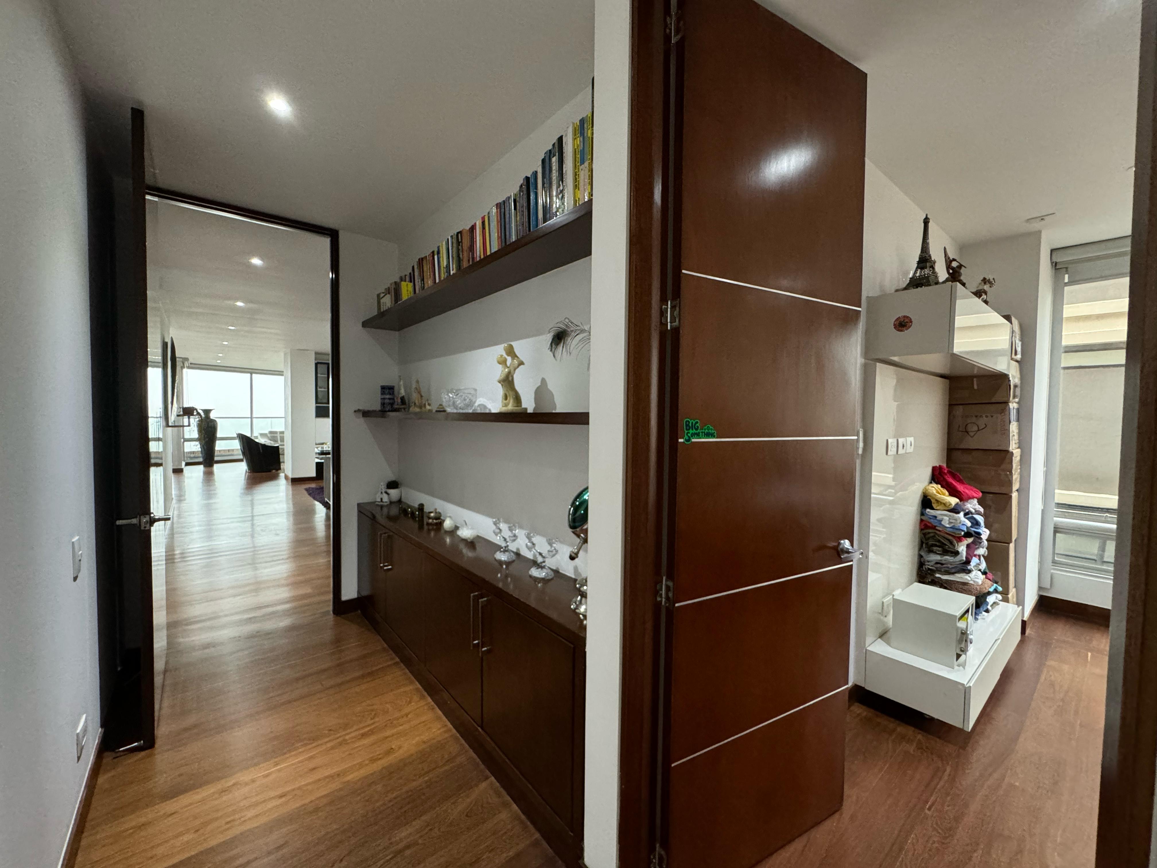 Apartamento en venta en Chicó Alto, Bogotá · foto 14 de 24