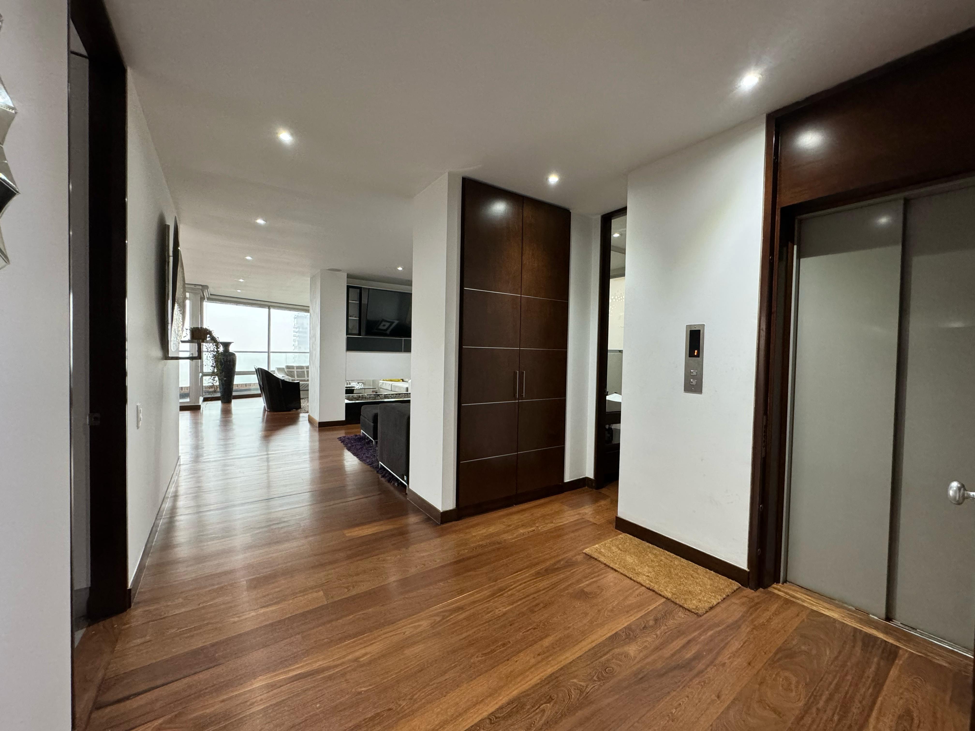 Apartamento en venta en Chicó Alto, Bogotá · foto 15 de 24