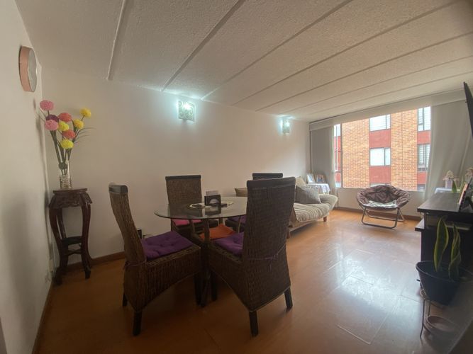 Apartamento de 3 alcobas en venta en Cedritos, Bogotá, 65 m² · foto 4 de 20