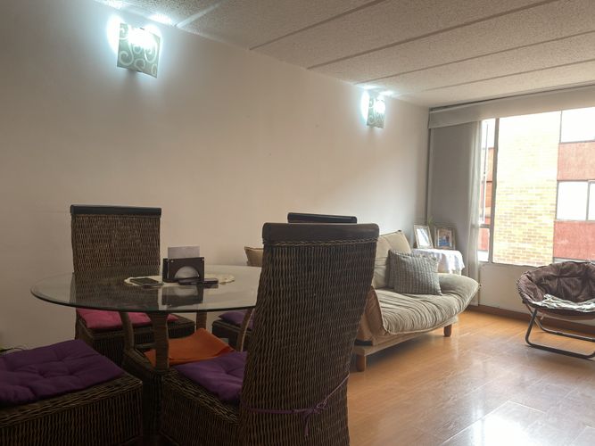 Apartamento de 3 alcobas en venta en Cedritos, Bogotá, 65 m² · foto 6 de 20