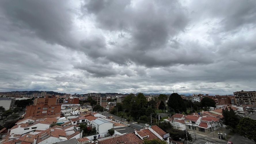 Apartamento de 2 alcobas en venta en Los Cedritos, Bogotá, 82 m² · foto 23 de 24