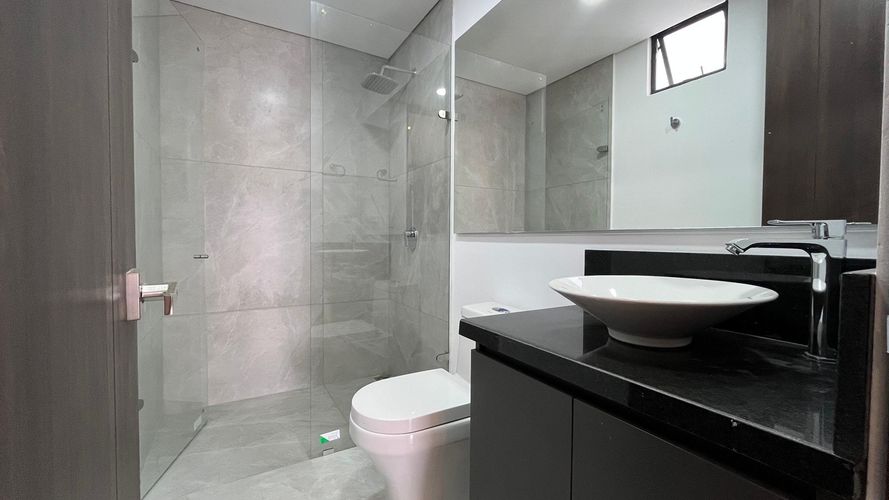 Apartamento de 2 alcobas en venta en Los Cedritos, Bogotá, 82 m² · foto 9 de 24