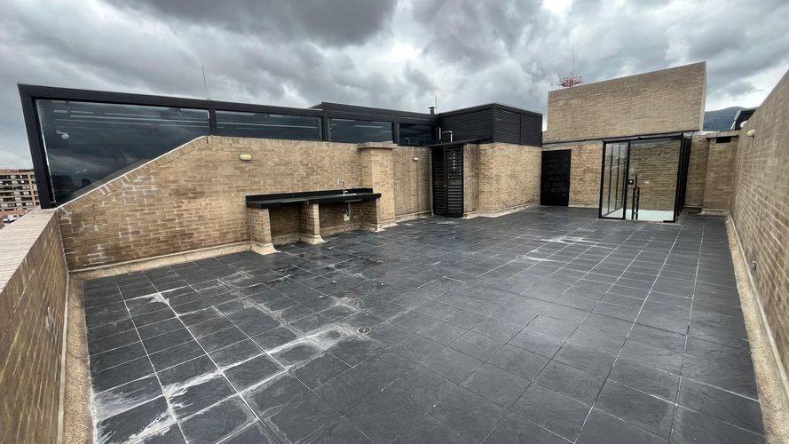 Apartamento de 2 alcobas en venta en Los Cedritos, Bogotá, 82 m² · foto 21 de 24