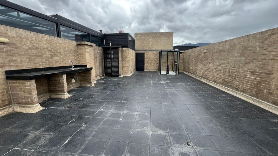 Apartamento de 2 alcobas en venta en Los Cedritos, Bogotá, 82 m² · foto 20 de 24