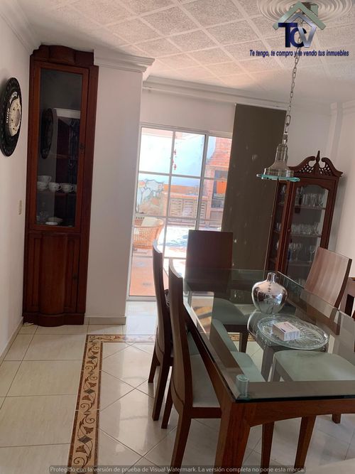 Casa de 4 alcobas en venta en Cañaveral, Floridablanca, 295 m² · foto 3 de 18