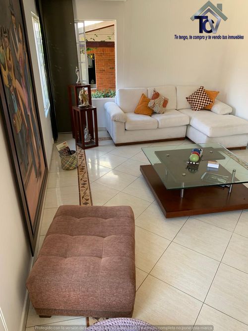 Casa de 4 alcobas en venta en Cañaveral, Floridablanca, 295 m² · foto 4 de 18