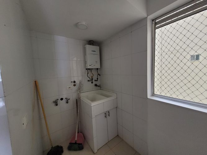 Apartamento de 3 alcobas en venta en Ciudad Jardin, Cali, 107 m² · foto 15 de 18