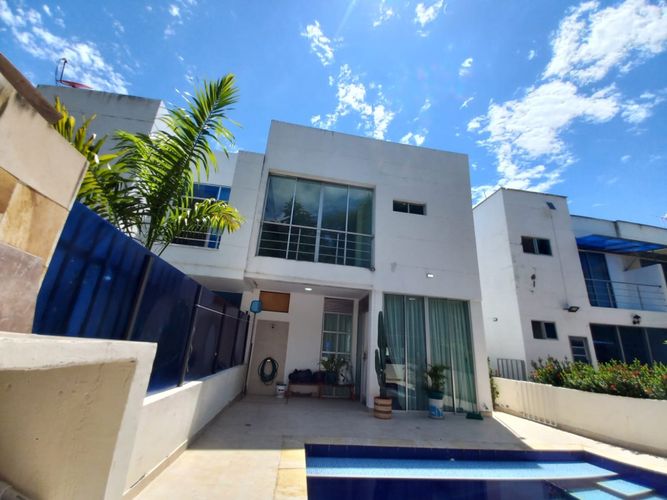 Casa de 4 alcobas en venta en Ricaurte, Ricaurte, 158 m² · foto 3 de 22
