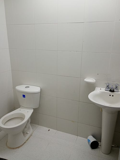 Local en arriendo en Colombia, Barranquilla, 126 m² · foto 16 de 17