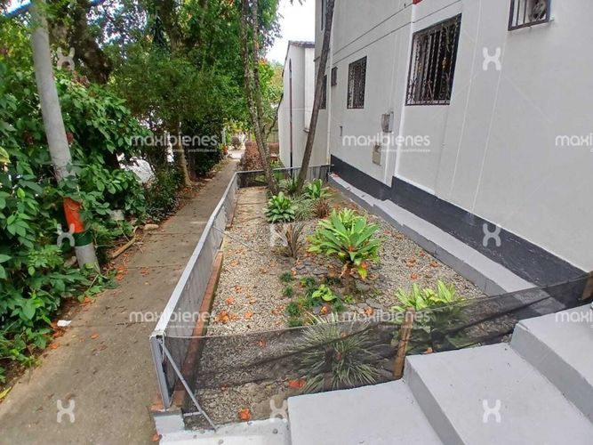 Local en arriendo en El Dorado, Envigado, 50 m² · foto 12 de 13