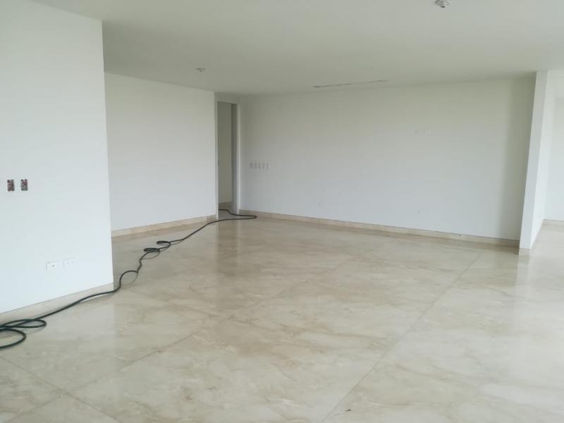 Apartamento en venta en Riomar, Barranquilla · foto 7 de 24
